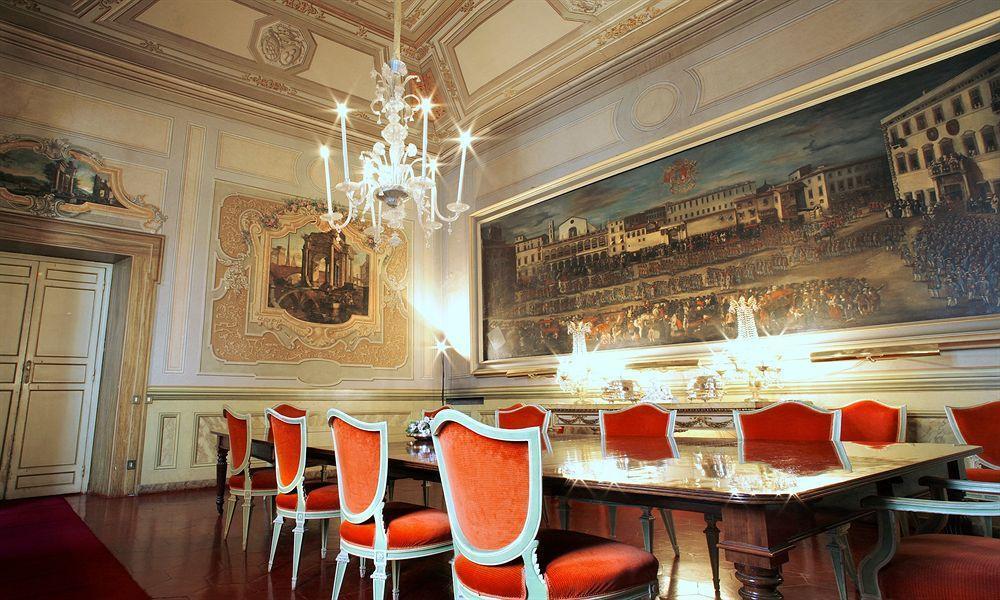 Residenza Ruspoli Bonaparte Alojamento de Acomodação e Pequeno-almoço