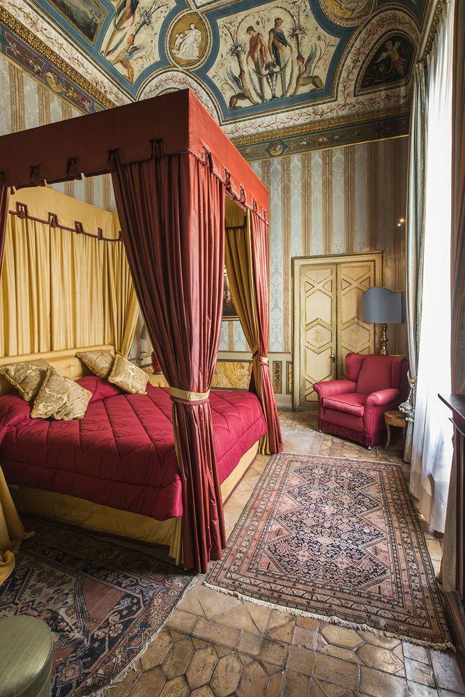 Residenza Ruspoli Bonaparte Bed and breakfast Roma